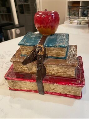 VINTAGE CAST IRON BOOK STACK BOOKEND OR DOOR STOP